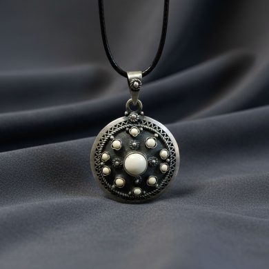 Արծաթե կախազարդ հայկական ագաթով 2.9սմ